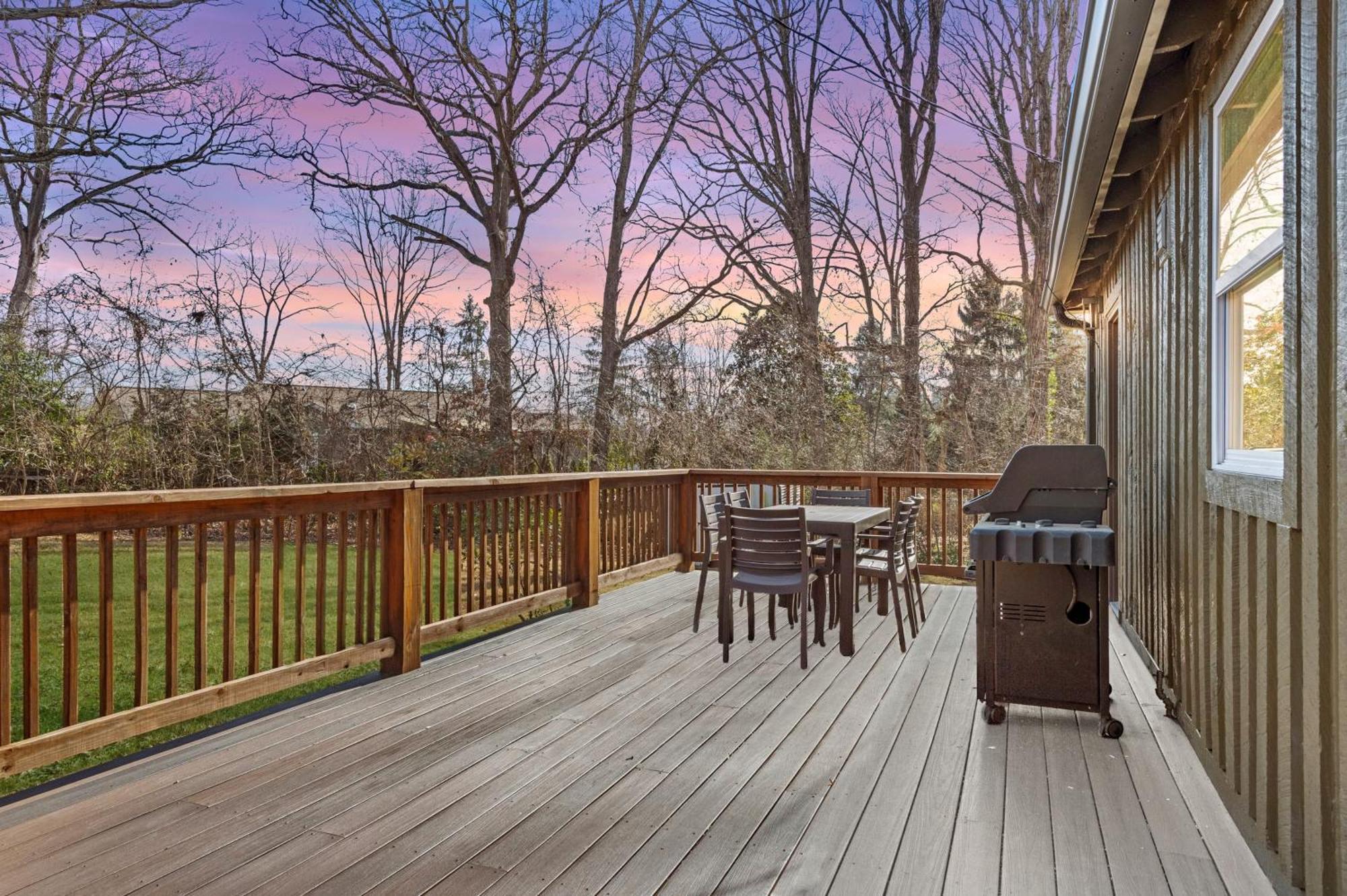 Sage By Avantstay 15 Min To Downtown Deck * Asheville